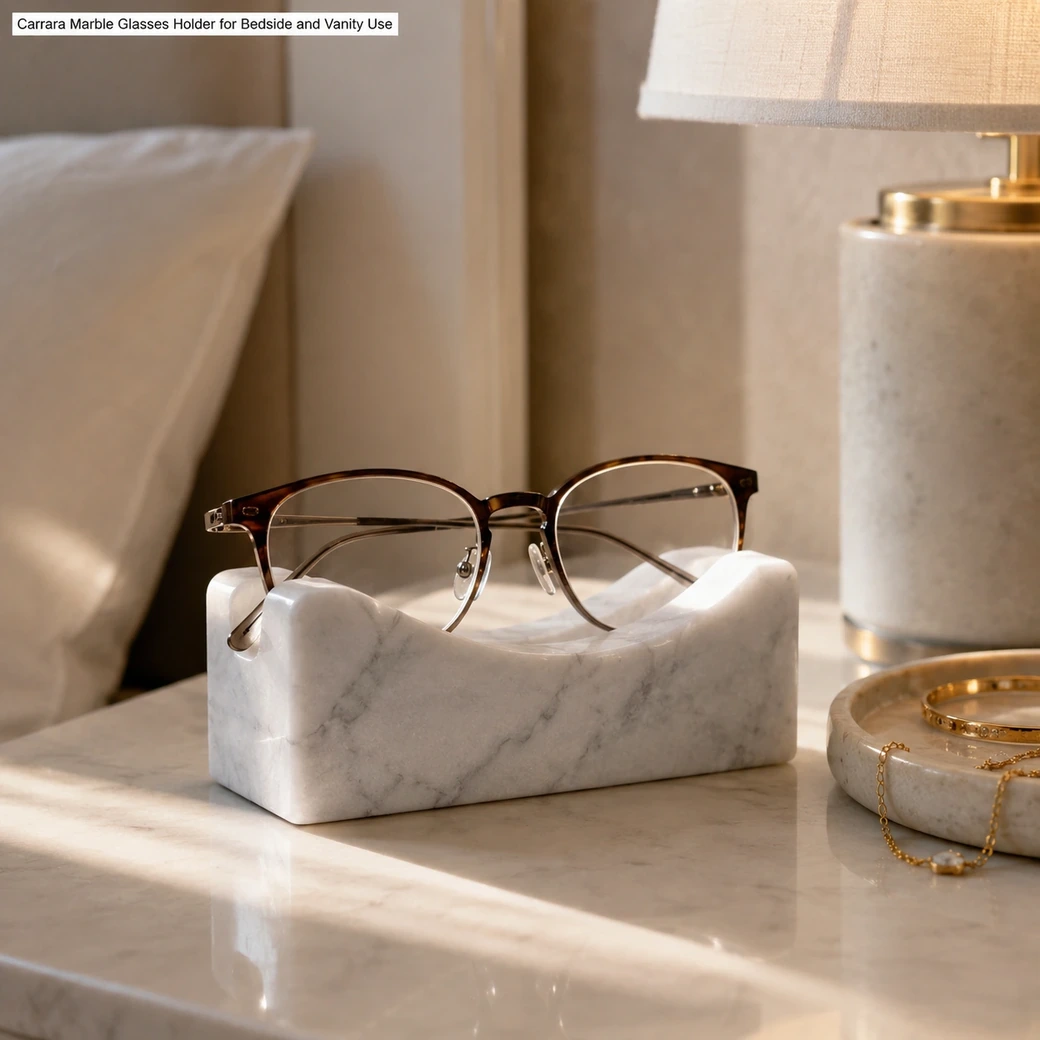 Use the Ø15 × 6 cm Honey Onyx bowl as a small centrepiece, entryway catchall for keys, jewellery dish or container for other dry decorative contents. Food should only be placed directly inside when the finished bowl is specifically confirmed for food contact; a decorative onyx vessel should not be assumed suitable for fruit, sauces or other foods simply because its shape resembles a serving bowl.
